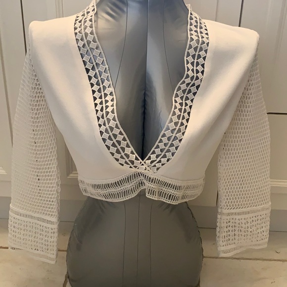 CHELSEA White Top - Picture 2 of 10